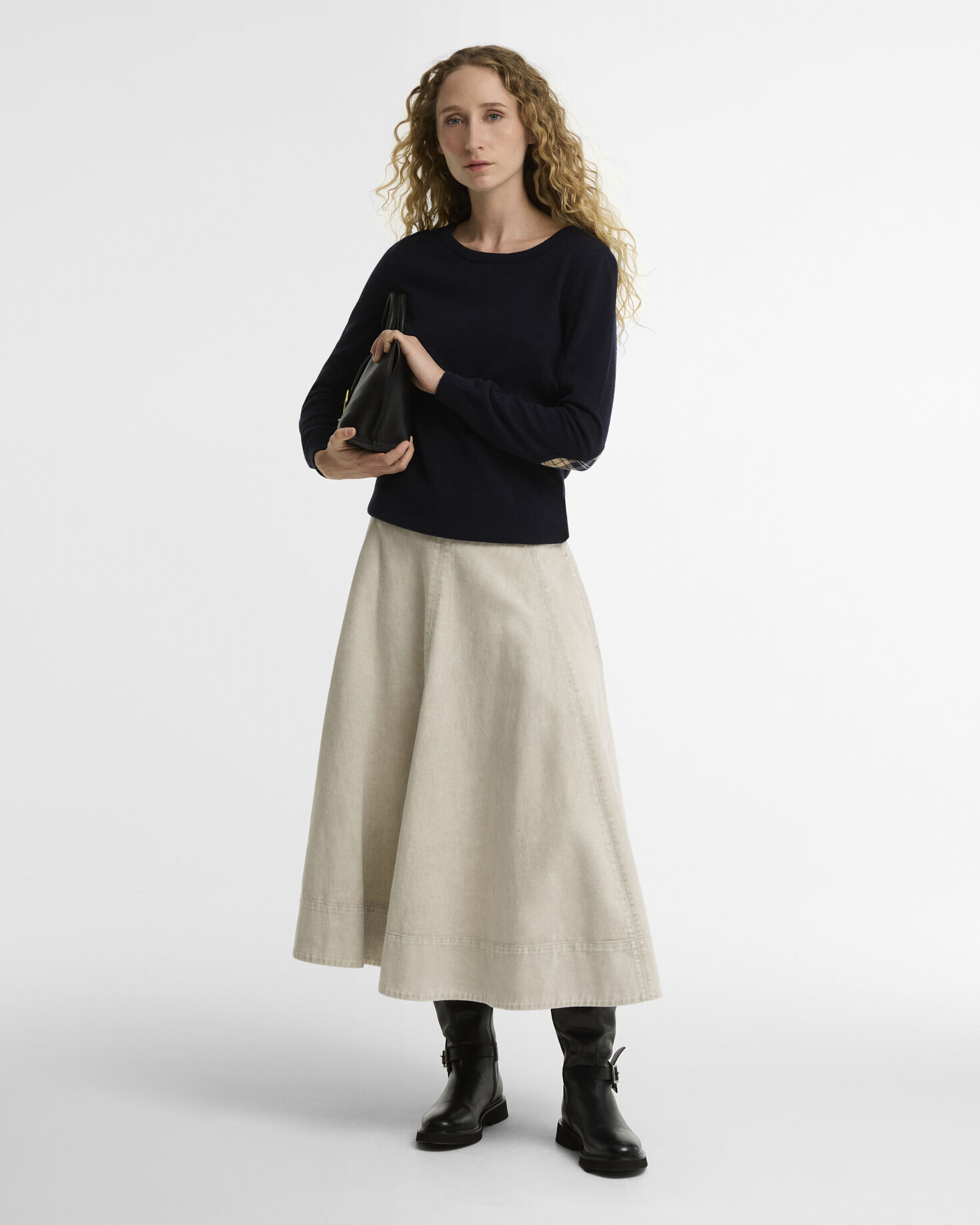 Pendle Crew Neck Jumper Navy/Birchwood Tartan