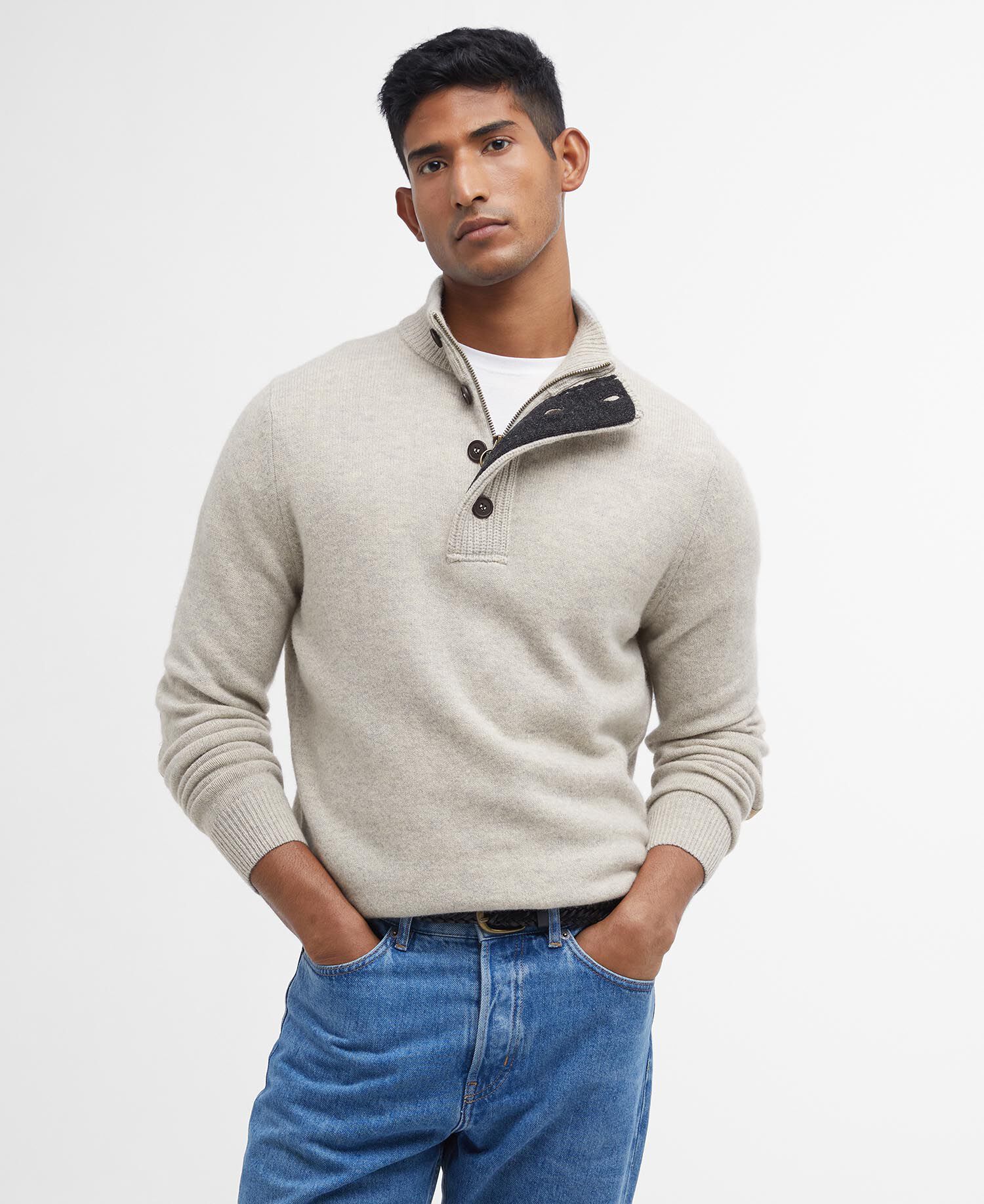 Essential Pullover Patch Half Zip