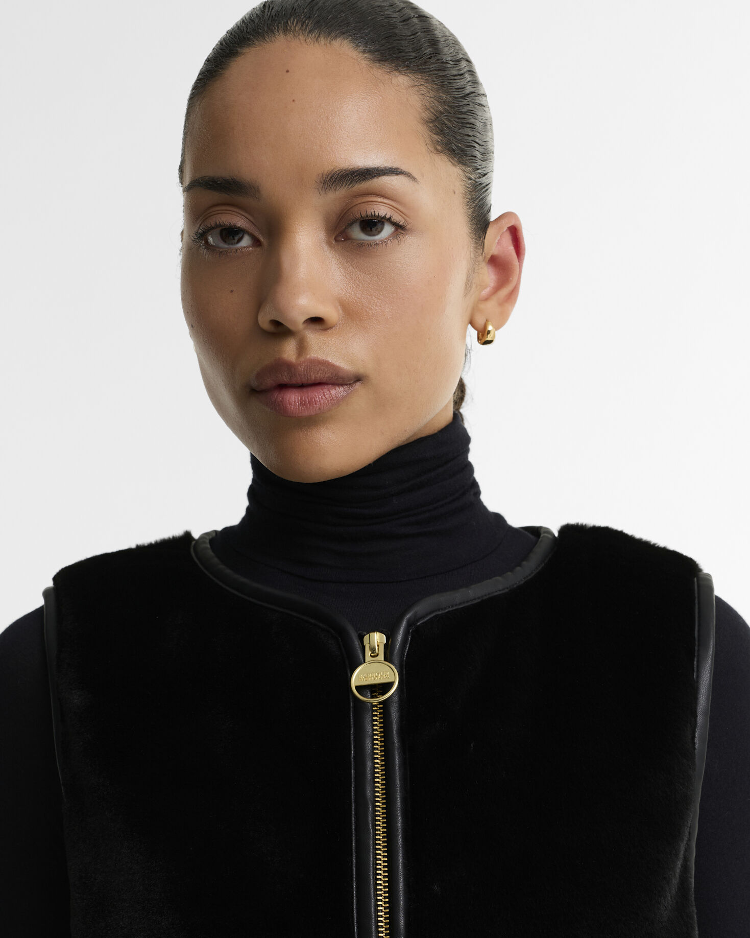 Oulton Faux-Fur Liner Black
