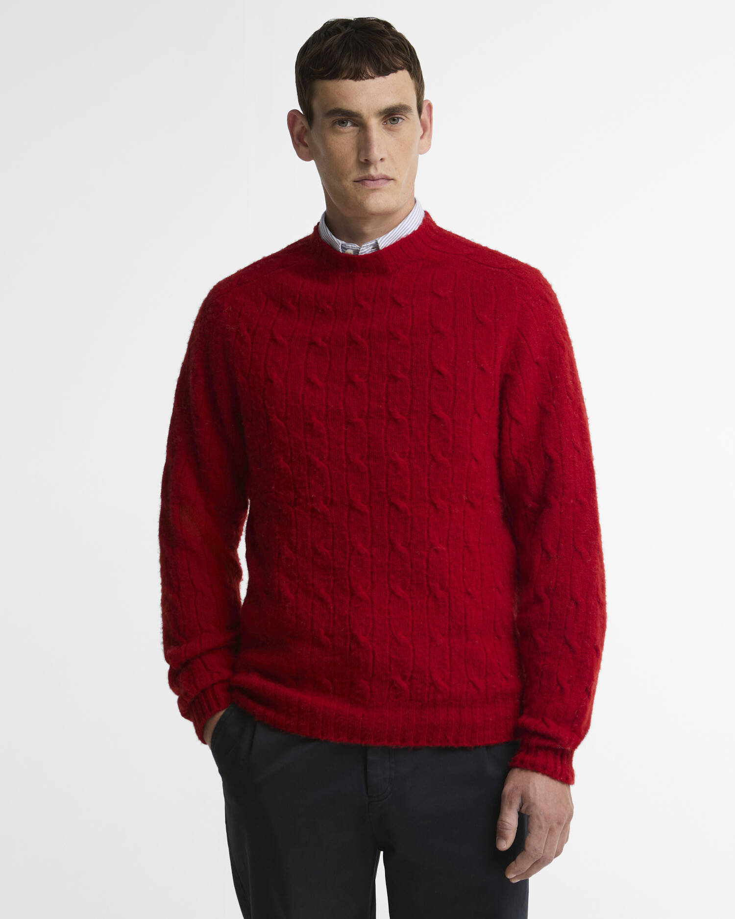 Maglione girocollo Scottish Made in lana con lavorazione a trecce Red image number 0