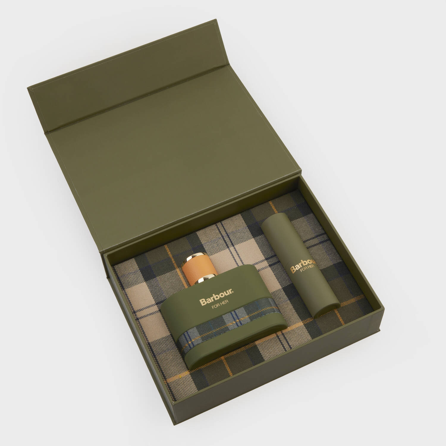 Hero for Her Fragrance Gift Set Classic Green image number 0