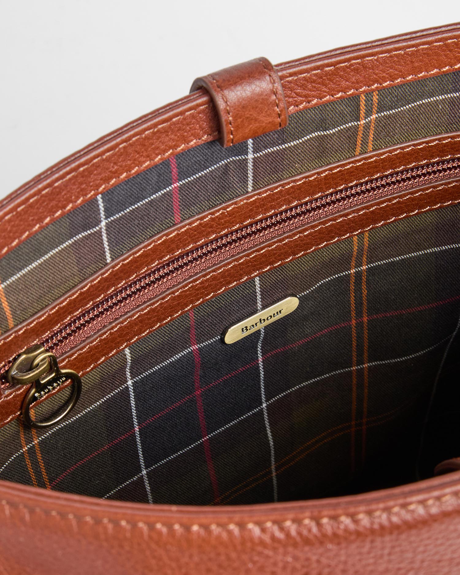Barbour Ledertasche Cedar Large Brown